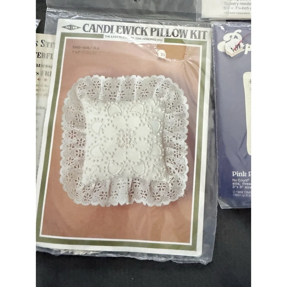 Lot of Cross Stitch Needlepoint Kits- Floral, Christmas, Nautical - Picture 5 of 8